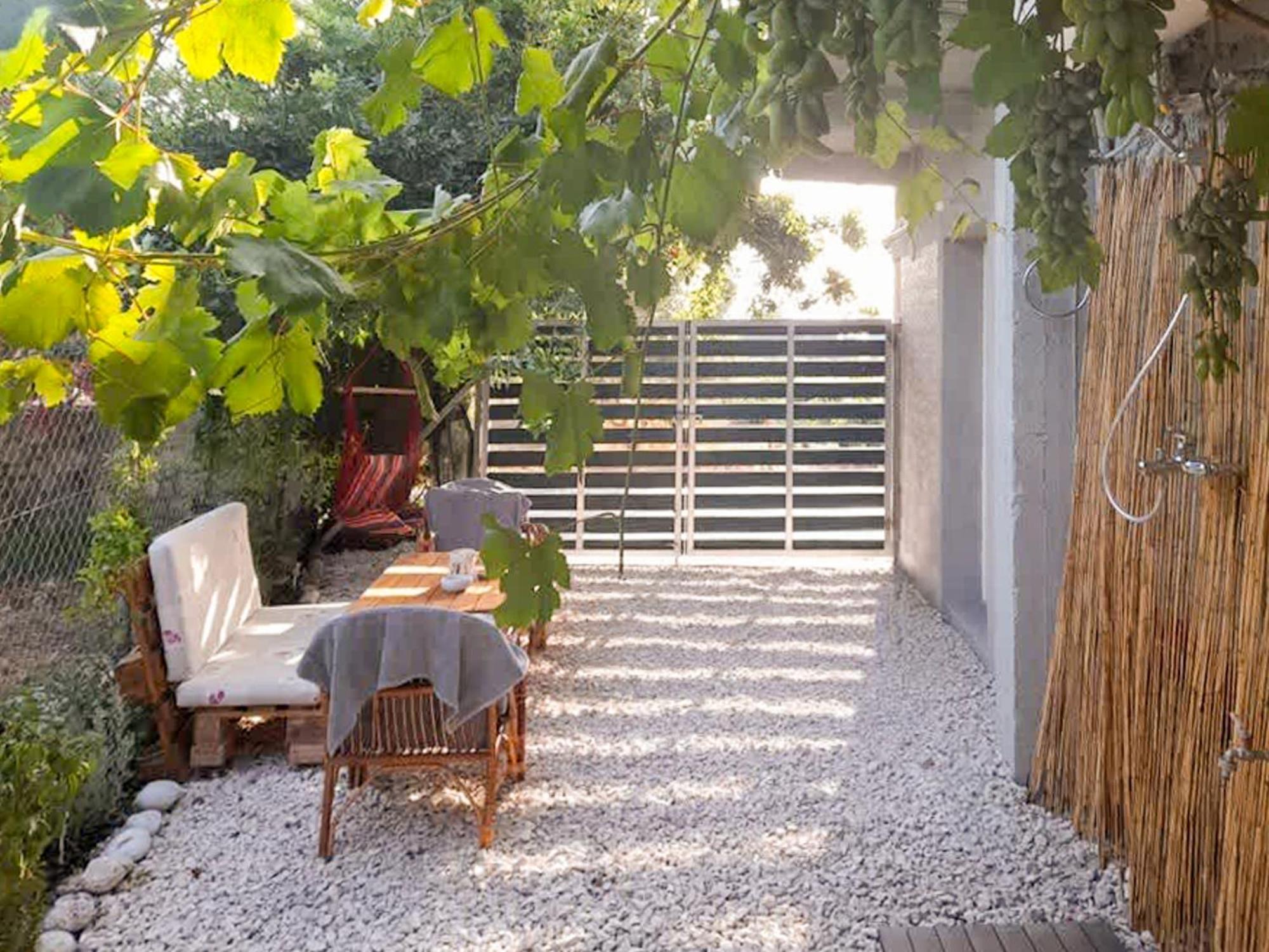 Apartment Marina's Garden Nests - Bliss Getaways Romanos (Messenia)