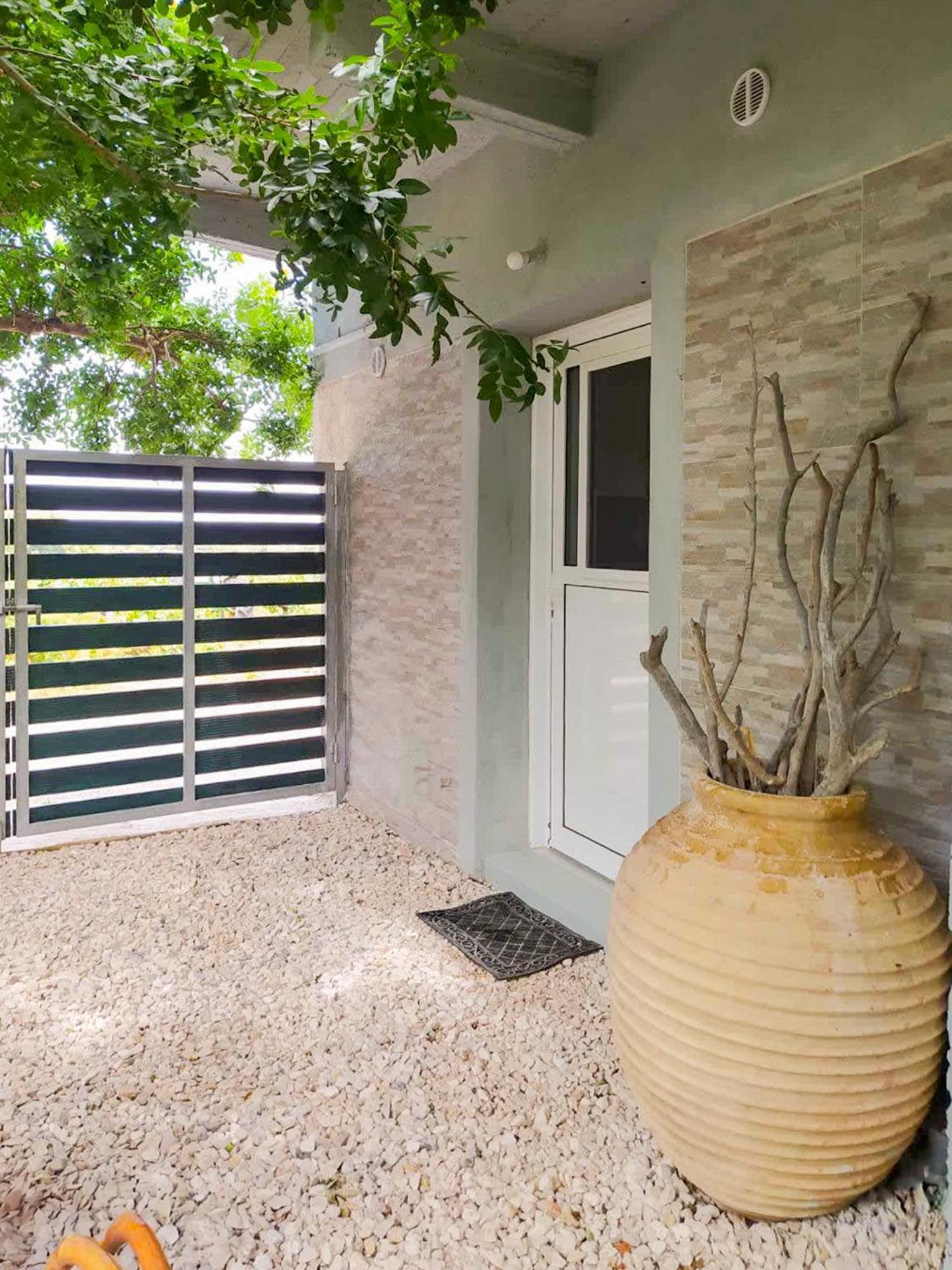 Marina's Garden Nests - Bliss Getaways *