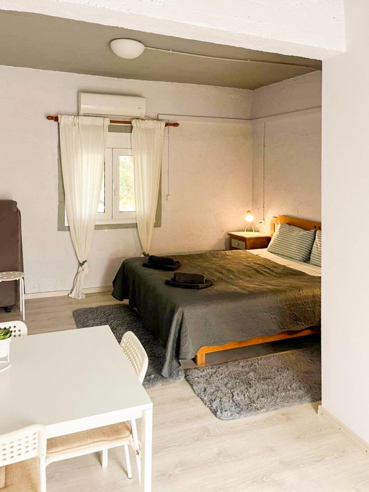 Marina's Garden Nests - Bliss Getaways * Romanos (Messenia)