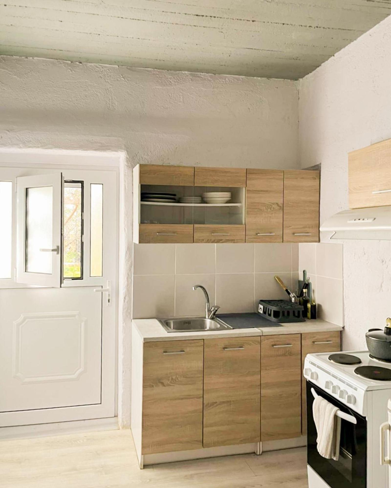 Marina's Garden Nests - Bliss Getaways Apartment *